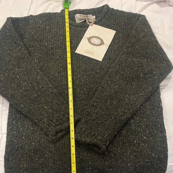 Men's Classic Olive Crewneck Sweater - Picture 6 of 7